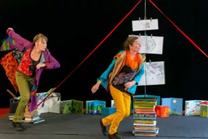 SPECTACLE "A LA PAGE, UNE ÉPOPÉE LIBRESQUE" - PARTIR EN LIVRE