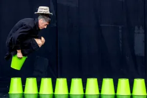 Clown, manipulation d'objets - Bakéké