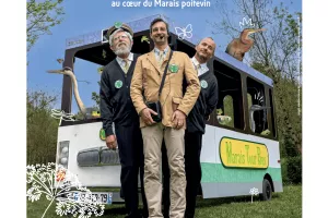 "Marais Tour Bus" visite décalée en bus pédestre à Arçais