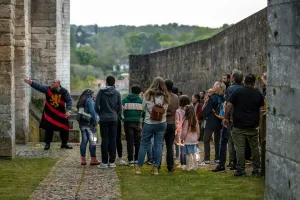 Visite théâtralisée avec la compagnie d'escrime "l'âme des armes" - Châteaux en fête