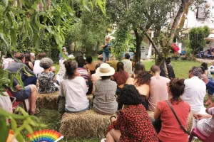 "Du vent dans les plumes ": rencontres artistiques dans les jardins