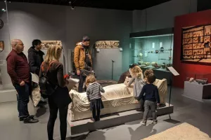 Visite "Polisson, mes premiers pas au musée"