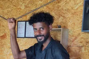 Massage Indien Chavutti Thirumal