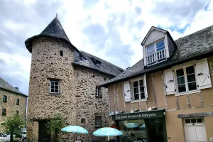 Les ateliers de la fée Nancyette - La chenille qui ne savait pas...